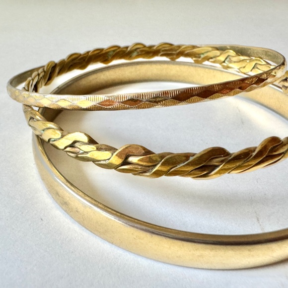 Brassy Bracelet Trio, 3 bangles - Picture 3 of 7